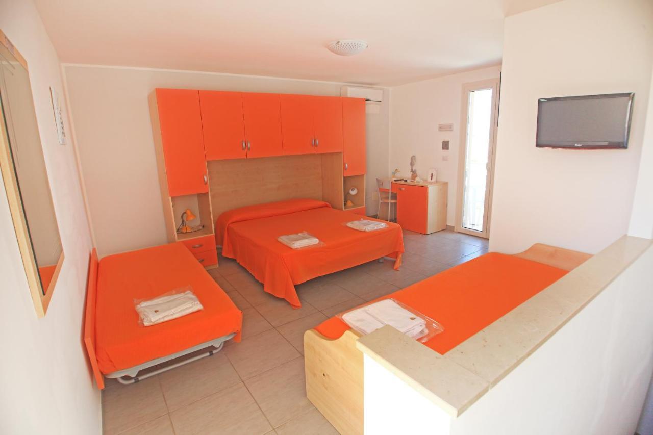 B&B Tramonti Del Sud Lecce Dış mekan fotoğraf