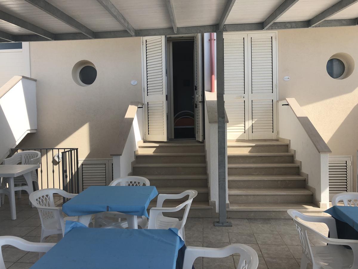 B&B Tramonti Del Sud Lecce Dış mekan fotoğraf